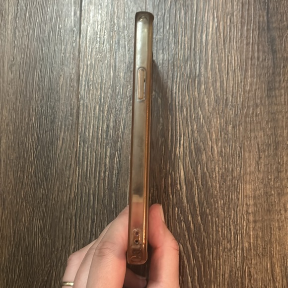 iPhone 12 floral case - Picture 4 of 4